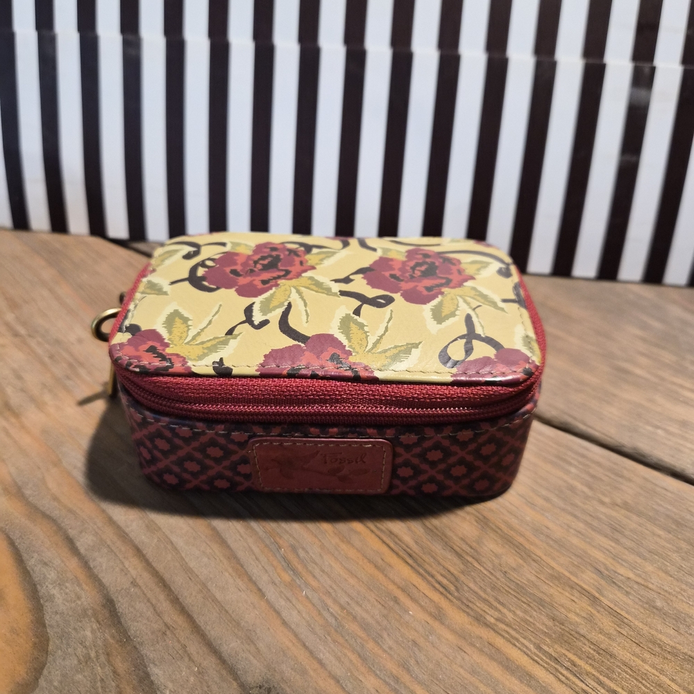 Fossil Red and Black Patterned Case